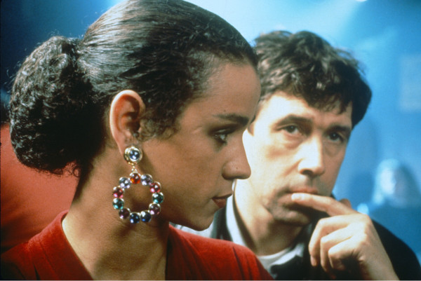The Crying Game (1992) Directed by Neil Jordan Shown from left: Jaye Davidson (as Dil), Stephen Rea (as Fergus)
